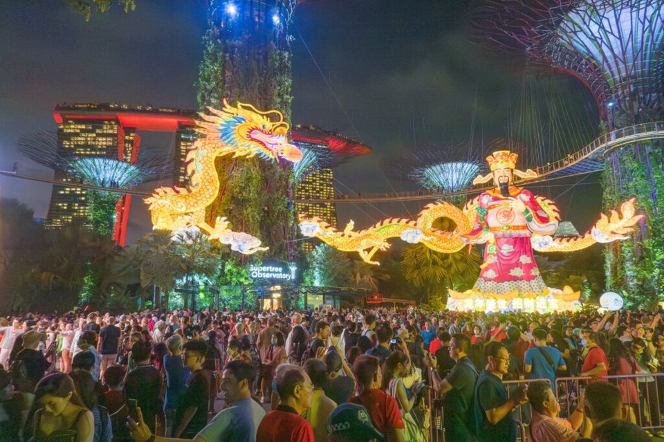 Schüleraustausch nach Singapur im chinesischen Neujahr des Drachens – Bild