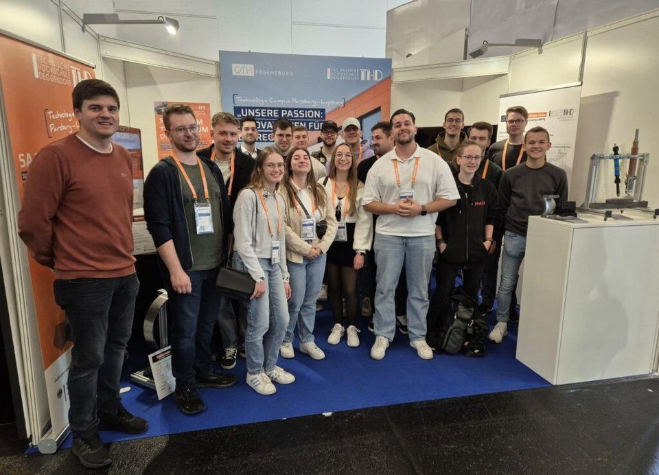 Die Klassen ET2 und MT2 auf der Messe Formnext – Bild